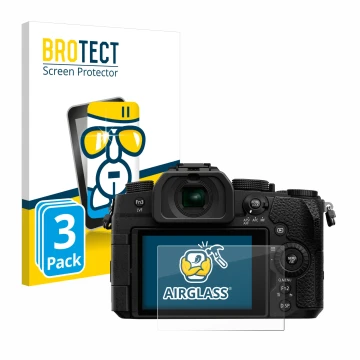 Parte frontal de un envase de producto con el logotipo de la marca BROTECT. Al lado se muestra el dispositivo Panasonic Lumix 