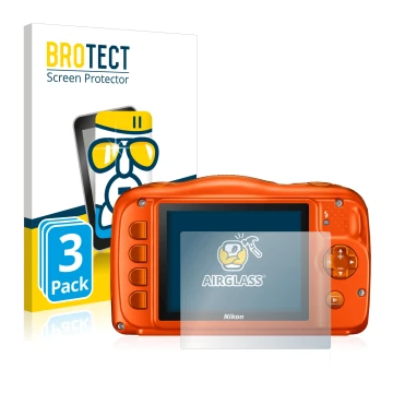 Parte frontal de un envase de producto con el logotipo de la marca BROTECT. Al lado se muestra el dispositivo Nikon Coolpix W1