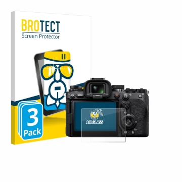 Parte frontal de un envase de producto con el logotipo de la marca BROTECT. Al lado se muestra el dispositivo Sony Alpha 9 III