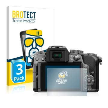 Parte frontal de un envase de producto con el logotipo de la marca BROTECT. Al lado se muestra el dispositivo Panasonic Lumix 