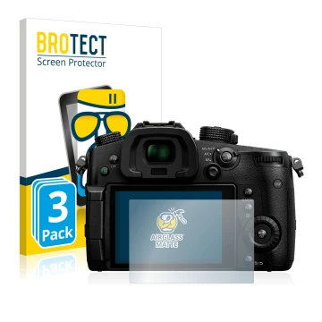 Parte frontal de un envase de producto con el logotipo de la marca BROTECT. Al lado se muestra el dispositivo Panasonic Lumix 