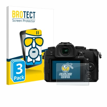 Parte frontal de un envase de producto con el logotipo de la marca BROTECT. Al lado se muestra el dispositivo Panasonic Lumix 