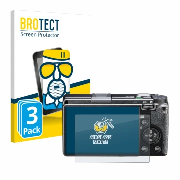 Parte frontal de un envase de producto con el logotipo de la marca BROTECT. Al lado se muestra el dispositivo Ricoh GR III HDF