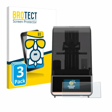Parte frontal de un envase de producto con el logotipo de la marca BROTECT. Al lado se muestra el dispositivo Anycubic Photon 