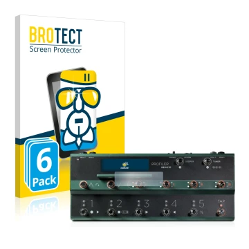 Parte frontal de un envase de producto con el logotipo de la marca BROTECT. Al lado se muestra el dispositivo Kemper Profiler 