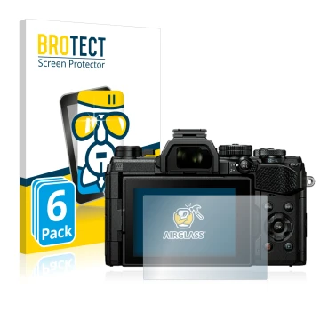 Parte frontal de un envase de producto con el logotipo de la marca BROTECT. Al lado se muestra el dispositivo Olympus OM Syste