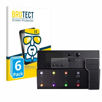 Parte frontal de un envase de producto con el logotipo de la marca BROTECT. Al lado se muestra el dispositivo Line 6 POD Go co