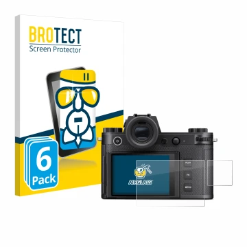 Parte frontal de un envase de producto con el logotipo de la marca BROTECT. Al lado se muestra el dispositivo Leica SL3-S (Pan