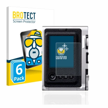 Parte frontal de un envase de producto con el logotipo de la marca BROTECT. Al lado se muestra el dispositivo Fujifilm Instax 