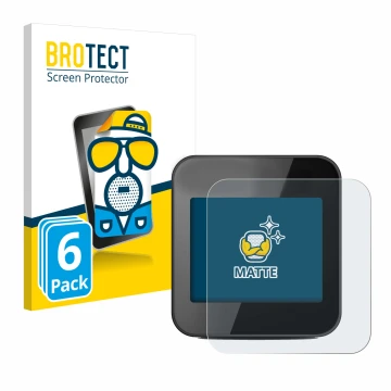 Parte frontal de un envase de producto con el logotipo de la marca BROTECT. Al lado se muestra el dispositivo Cycplus GPS G1 c