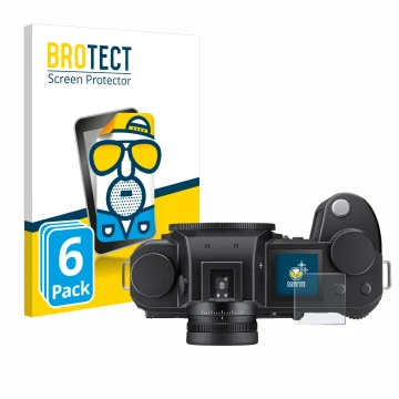 Parte frontal de un envase de producto con el logotipo de la marca BROTECT. Al lado se muestra el dispositivo Leica SL3 (panta