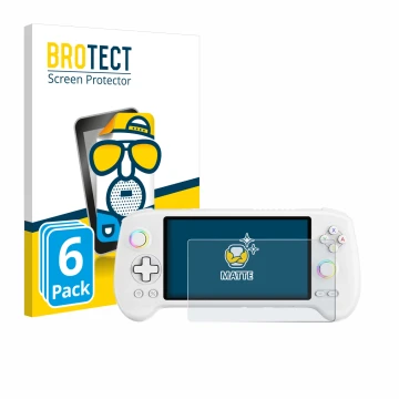 Parte frontal de un envase de producto con el logotipo de la marca BROTECT. Al lado se muestra el dispositivo Anbernic RG557 c