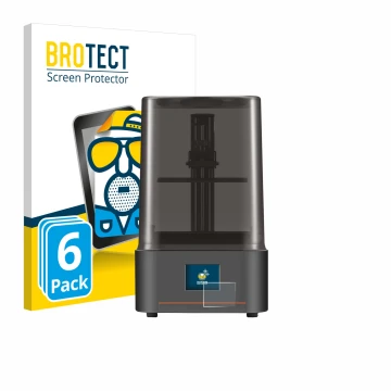Parte frontal de un envase de producto con el logotipo de la marca BROTECT. Al lado se muestra el dispositivo Anycubic Photon 