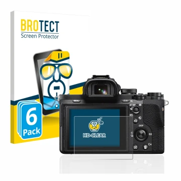 Parte frontal de un envase de producto con el logotipo de la marca BROTECT. Al lado se muestra el dispositivo Sony Alpha 7 II 