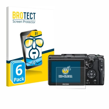 Parte frontal de un envase de producto con el logotipo de la marca BROTECT. Al lado se muestra el dispositivo Ricoh GR II 2015