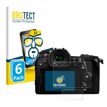 Parte frontal de un envase de producto con el logotipo de la marca BROTECT. Al lado se muestra el dispositivo Panasonic Lumix 