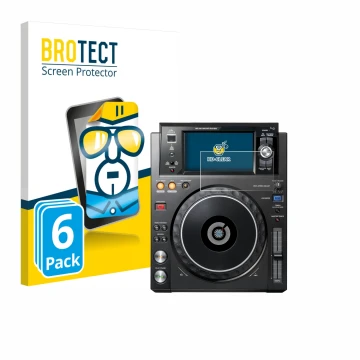 Parte frontal de un envase de producto con el logotipo de la marca BROTECT. Al lado se muestra el dispositivo Pioneer XDJ -100