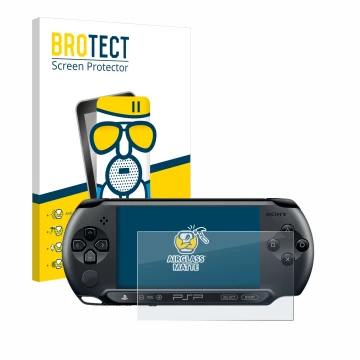 Parte frontal de un envase de producto con el logotipo de la marca BROTECT. Al lado se muestra el dispositivo Sony PSP Street 