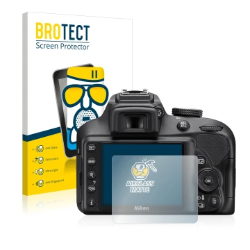 Parte frontal de un envase de producto con el logotipo de la marca BROTECT. Al lado se muestra el dispositivo Nikon D3400 con 
