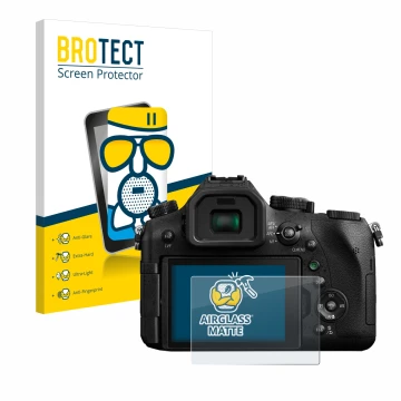 Parte frontal de un envase de producto con el logotipo de la marca BROTECT. Al lado se muestra el dispositivo Panasonic Lumix 