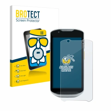 Parte frontal de un envase de producto con el logotipo de la marca BROTECT. Al lado se muestra el dispositivo Zebra TC56 con s