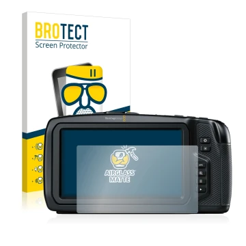 Parte frontal de un envase de producto con el logotipo de la marca BROTECT. Al lado se muestra el dispositivo Blackmagic Pocke