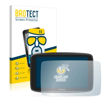 Parte frontal de un envase de producto con el logotipo de la marca BROTECT. Al lado se muestra el dispositivo TomTom GO Camper