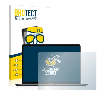 Parte frontal de un envase de producto con el logotipo de la marca BROTECT. Al lado se muestra el dispositivo Apple MacBook Pr