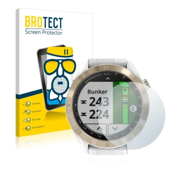 Parte frontal de un envase de producto con el logotipo de la marca BROTECT. Al lado se muestra el dispositivo Garmin Approach 
