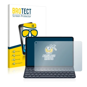 Parte frontal de un envase de producto con el logotipo de la marca BROTECT. Al lado se muestra el dispositivo Huawei MatePad P