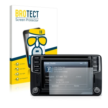 Parte frontal de un envase de producto con el logotipo de la marca BROTECT. Al lado se muestra el dispositivo Volkswagen Caddy