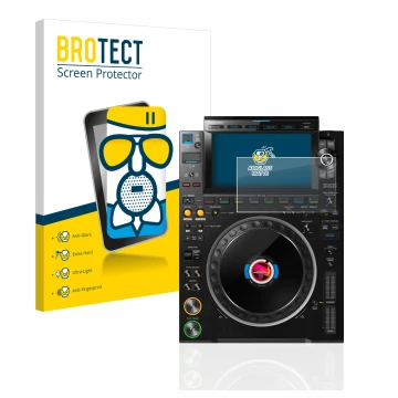 Parte frontal de un envase de producto con el logotipo de la marca BROTECT. Al lado se muestra el dispositivo Pioneer CDJ 3000