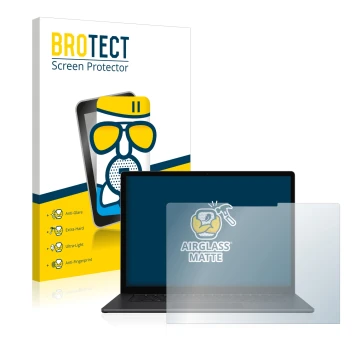 Parte frontal de un envase de producto con el logotipo de la marca BROTECT. Al lado se muestra el dispositivo Microsoft Surfac