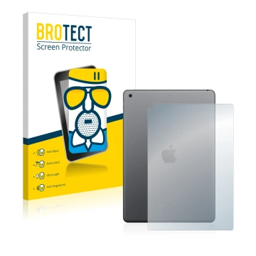 Parte frontal de un envase de producto con el logotipo de la marca BROTECT. Al lado se muestra el dispositivo Apple iPad 10.2