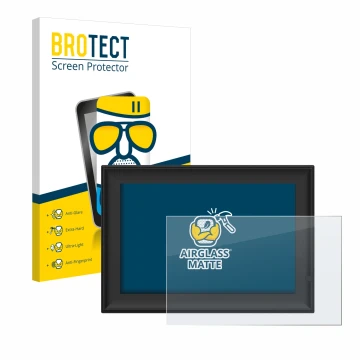 Parte frontal de un envase de producto con el logotipo de la marca BROTECT. Al lado se muestra el dispositivo Yenock Digitaler