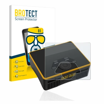 Parte frontal de un envase de producto con el logotipo de la marca BROTECT. Al lado se muestra el dispositivo Junsi iCharger D