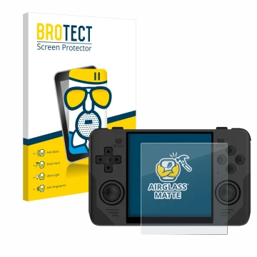 Parte frontal de un envase de producto con el logotipo de la marca BROTECT. Al lado se muestra el dispositivo Powkiddy RGB30 c