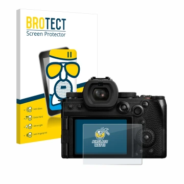 Parte frontal de un envase de producto con el logotipo de la marca BROTECT. Al lado se muestra el dispositivo Panasonic Lumix 