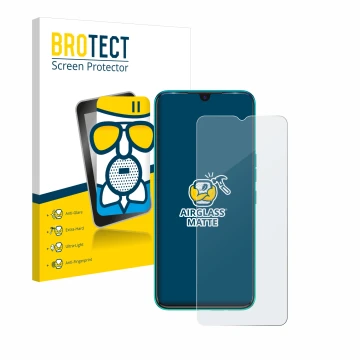 Parte frontal de un envase de producto con el logotipo de la marca BROTECT. Al lado se muestra el dispositivo Tecno Spark 7 co