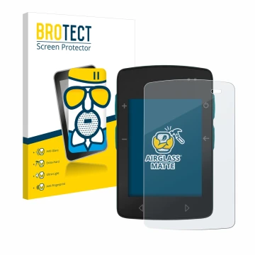 Parte frontal de un envase de producto con el logotipo de la marca BROTECT. Al lado se muestra el dispositivo TwoNav Roc con s