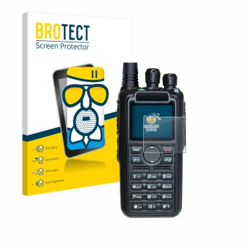 Parte frontal de un envase de producto con el logotipo de la marca BROTECT. Al lado se muestra el dispositivo AnyTone AT-D878U