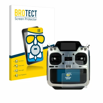 Parte frontal de un envase de producto con el logotipo de la marca BROTECT. Al lado se muestra el dispositivo Futaba T26SZ con