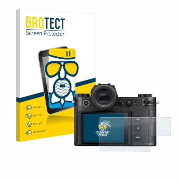 Parte frontal de un envase de producto con el logotipo de la marca BROTECT. Al lado se muestra el dispositivo Leica SL3-S (Pan