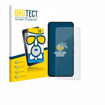 Parte frontal de un envase de producto con el logotipo de la marca BROTECT. Al lado se muestra el dispositivo Nothing CMF Phon