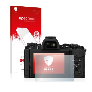 Parte frontal de un envase de producto con el logotipo de la marca upscreen. Al lado se muestra el dispositivo Olympus OM-D E-