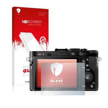 Parte frontal de un envase de producto con el logotipo de la marca upscreen. Al lado se muestra el dispositivo Sony Cyber-Shot