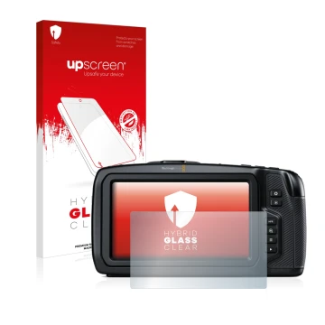 Parte frontal de un envase de producto con el logotipo de la marca upscreen. Al lado se muestra el dispositivo Blackmagic Pock