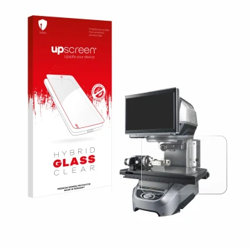 Parte frontal de un envase de producto con el logotipo de la marca upscreen. Al lado se muestra el dispositivo Keyence IM-8030