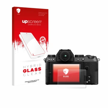 Parte frontal de un envase de producto con el logotipo de la marca upscreen. Al lado se muestra el dispositivo Fujifilm X-S20 