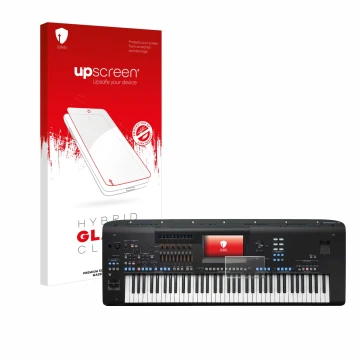 Parte frontal de un envase de producto con el logotipo de la marca upscreen. Al lado se muestra el dispositivo Yamaha Genos2 c